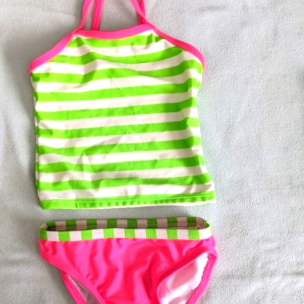 Girl size 4 swimsuit - Picture 1 of 2